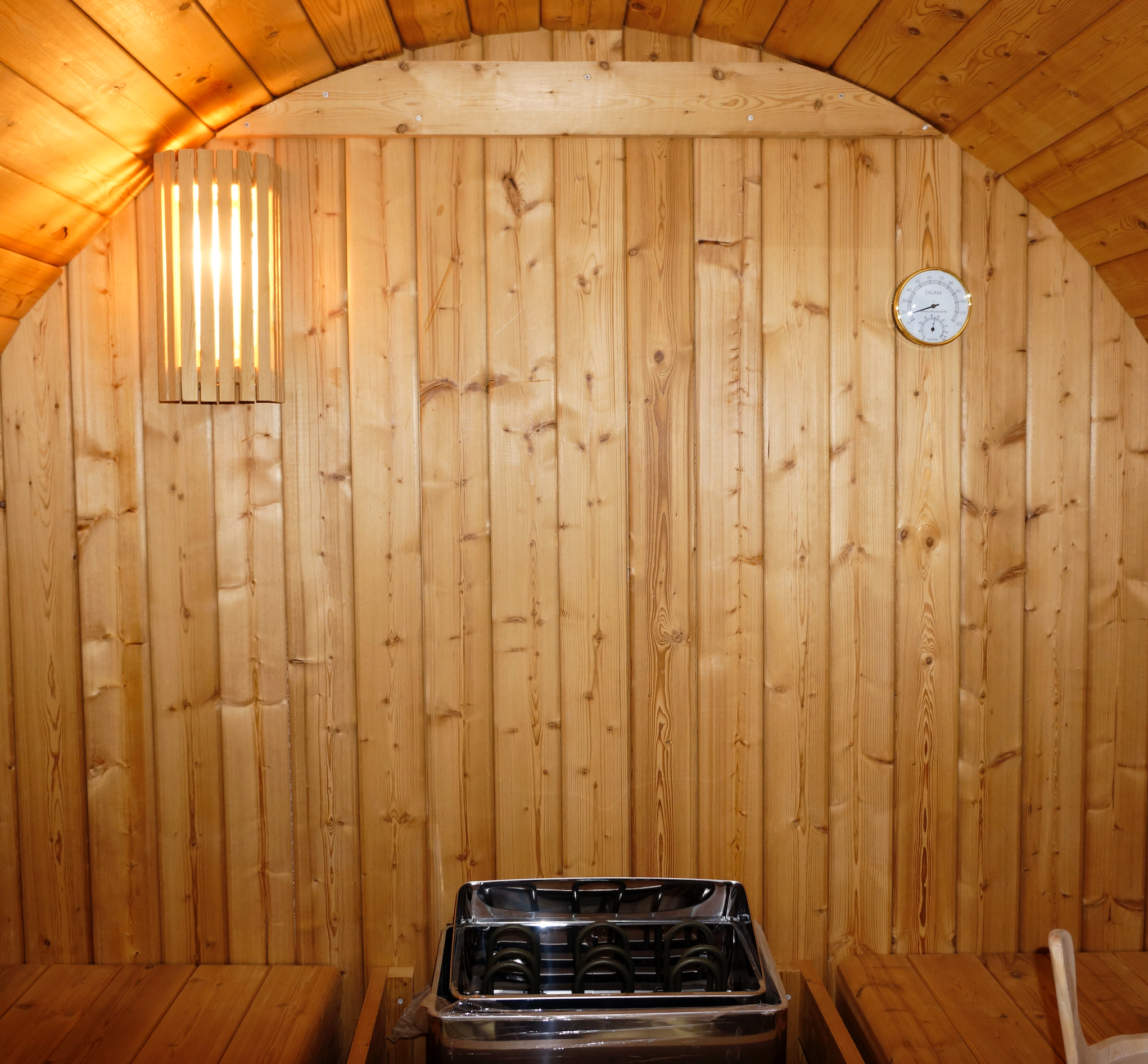 Sauna de barril al aire libre TROMSÖ XL para 6 personas