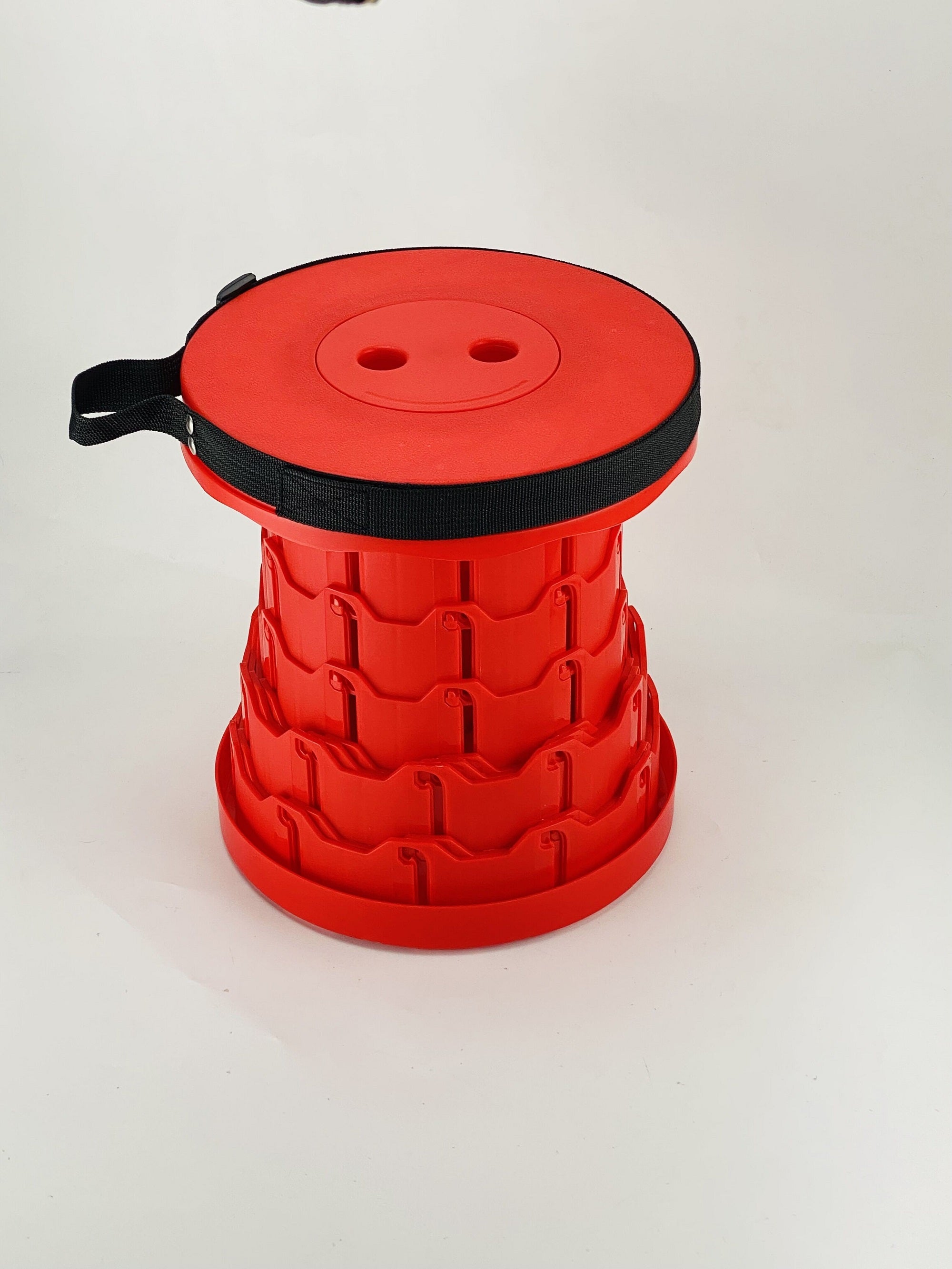 Taburete telescópico portátil con bandolera en 3 colores diferentes