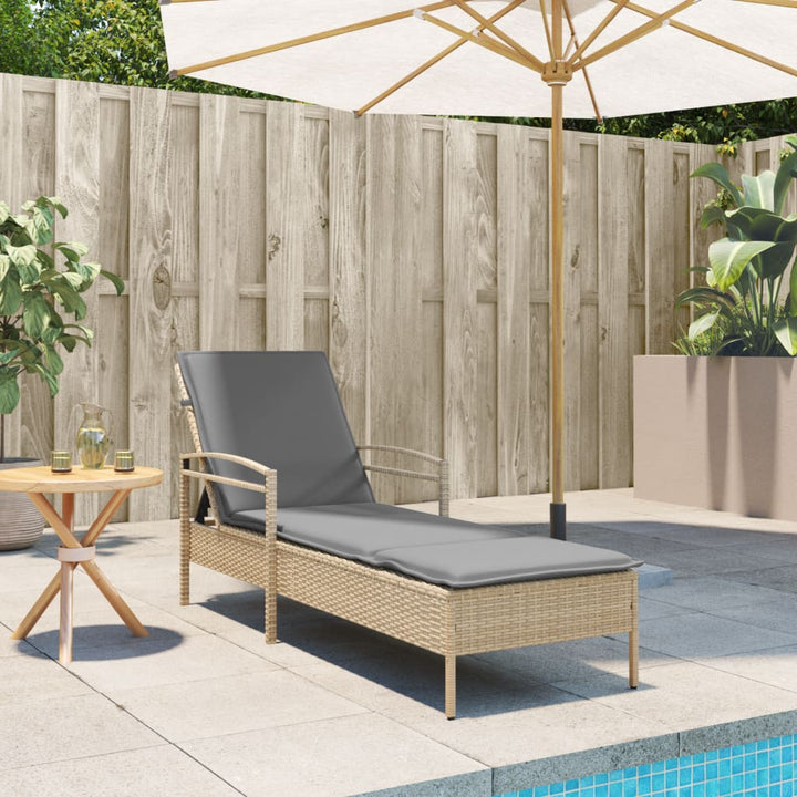 Sonnenliege mit Auflage Beige 63x200x81 cm Poly Rattan