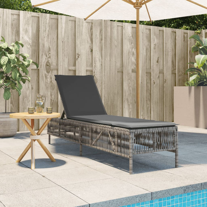 Sonnenliege mit Auflage Grau Poly Rattan