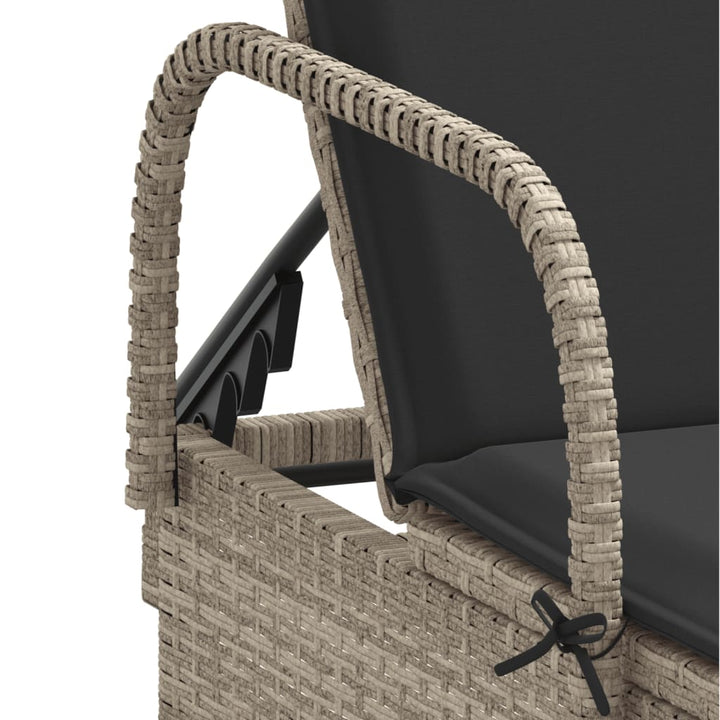 Sonnenliegen mit Auflagen 2 Stk. Hellgrau Poly Rattan