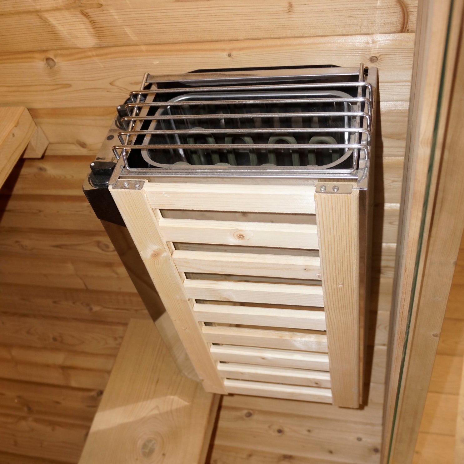 Outdoor Fasssauna LINDHOLM für 1-2 Personen