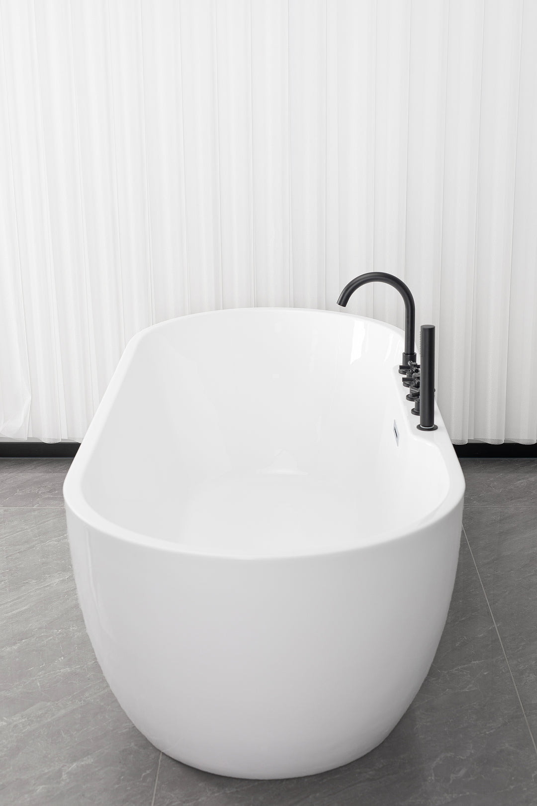 Freistehende Badewanne ARUBA schwarz 170x75x58 cm