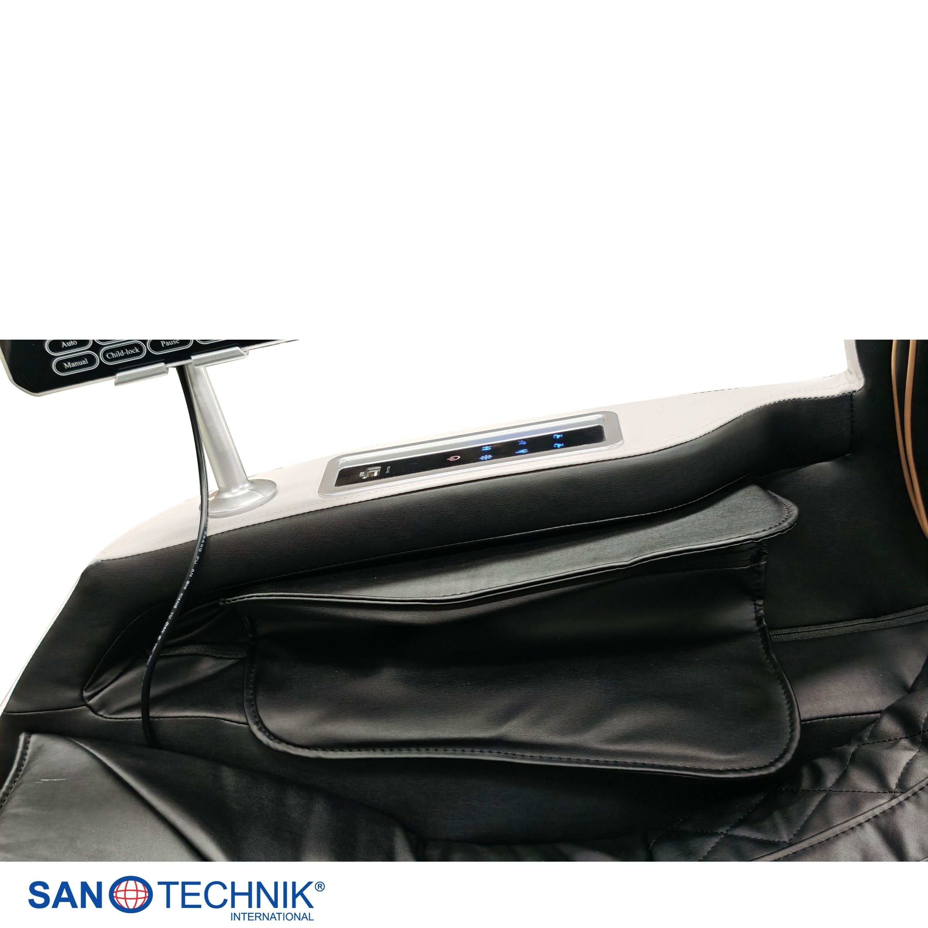 CALMORA luxury massage chair white/black