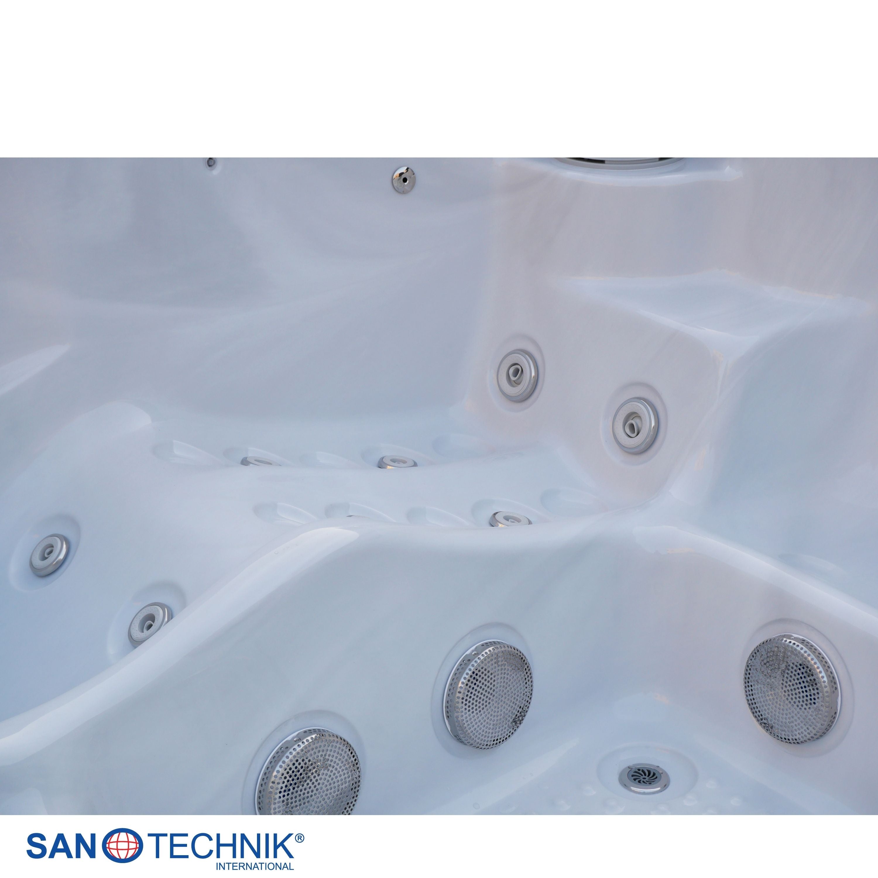 Outdoorwhirlpool OASIS Maxi WHITE MARBLE inkl. Stiege und Abdeckung 210x210x95 cm frostsicher