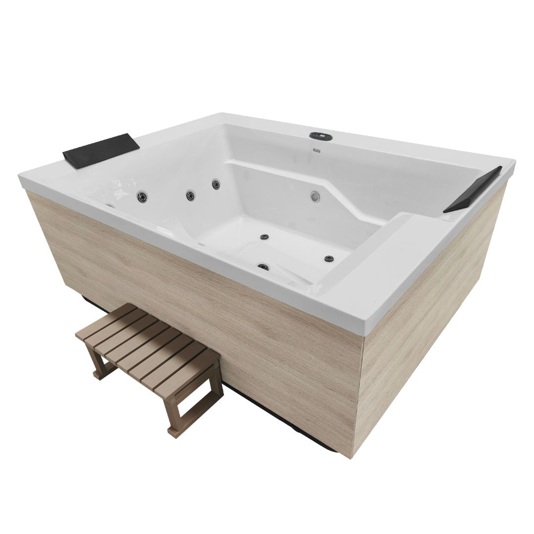 Outdoor Whirlpool ZADAR WHITE inkl. Abdeckung + Stiege 190x140x70 cm frostsicher